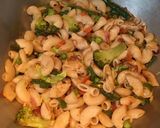 A picture of step 8 of Winter Vegetable Macaroni.