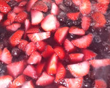 Foto del paso 2 de la receta: Mermelada de arándanos, frutillas con stevia casera!!!🍓🍓