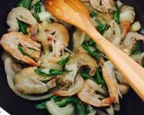Foto langkah ke 2 dari resep Udang Cabe Ijo (#Pr_OlahanUdang).