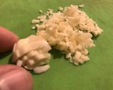 Foto del paso 1 de la receta: Popeye alla Piamontese(salteado de espinacas y ricotta)