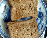 Hình bước làm 2 của món Bánh mỳ sandwich trứng pate