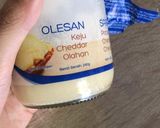 Foto langkah ke 1 dari resep Cheese sauce dari selai keju cheddar.