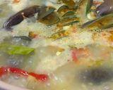 Foto langkah ke 4 dari resep Kerang Ijo Rebus Bumbu Kuning.