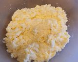 Foto del paso 1 de la receta: Papanasi (Donas de queso dulce)