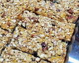 Foto del paso 4 de la receta: Snack saludable: barritas de cereal 💪🏻💥