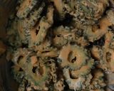 A picture of step 2 of Bitter Gourd Chips.