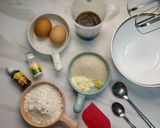Foto langkah ke 1 dari resep Dalgona Steamed Cake a la Kitchen of Olive's.