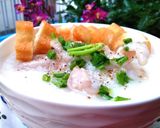 Hình bước làm 2 của món Cháo chân gà rút xương