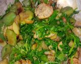 বড়ি আলু বেগুন দিয়ে মেথি শাকের ঘন্ট (bori aloo begun diye methi saager ghonto recipe in Bengali) রেসিপির ধাপ 7 ছবি