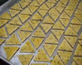 Foto langkah ke 3 dari resep Italian Garlic Cheese Cookies.