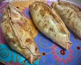 Foto del paso 3 de la receta: Gyozas de piña con piñones y queso