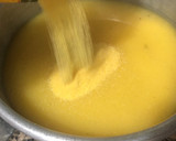 Foto del paso 5 de la receta: ARROLLADO DE POLENTA RELLENO CON ACELGA Y ZUCHINIS (bañado con salsa blanca) 🤩🤗😋🧅🫑🥬🥒😋🤩