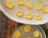 Foto del paso 4 de la receta: Pepas de coco y dulce de leche