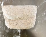 Foto langkah ke 2 dari resep Basic Sourdough Bread.