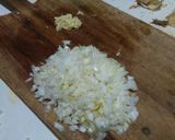 Foto del paso 1 de la receta: Risotto de arroz al vino blanco