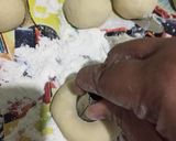 Foto langkah ke 5 dari resep Donat Maizena lembut(tanpa telur).