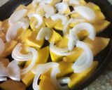 Foto del paso 3 de la receta: Zapallo al horno con cebolla y romero