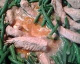 A picture of step 12 of Green Beans and Marinated Pork Strips.