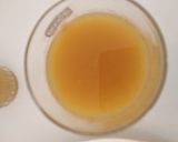 A picture of step 3 of Healthy Apple and Orange Juice.