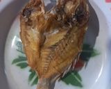 Foto langkah ke 1 dari resep Nasi Goreng Ikan Kering.