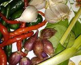 Foto langkah ke 2 dari resep Sayur Tumis taoco dan telur kecap.