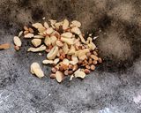 मखाना खीर (Makhana Kheer Recipe in Hindi) रेसिपी चरण 2 फोटो