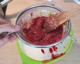 Málnatorta mascarponéval recept fázis 3 fotója