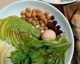 和風醬酪梨鷹嘴豆生菜盤的食譜步驟3照片