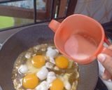 Foto langkah ke 4 dari resep Telur Gemuk.