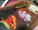 Foto langkah ke 2 dari resep Tumis Sayur lompong.