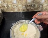 A picture of step 2 of Ribbon Pakoda.