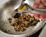 A picture of step 5 of Sabudana Khichdi.