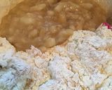 A picture of step 5 of Banana Bread with dry fruits.