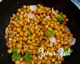 A picture of step 3 of Chana Chilli.