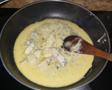 Foto del paso 1 de la receta: Salsa de queso azul y tomillo