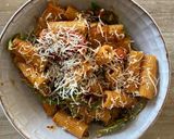 A picture of step 7 of Rocket sundried tomato rigatoni.