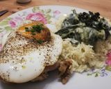 Fűszeres csirkefelsőcomb rizzsel, tejszínes spenóttal recept fázis 3 fotója