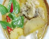 รูปขั้นตอนการทำที่ 5 ของ แกงเขียวหวานไก่หน่อไม้สด
