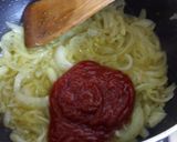 Foto del paso 4 de la receta: Pollo encebollado en salsa de ketchup y coca cola