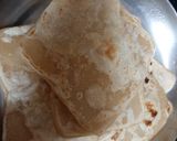 A picture of step 1 of Egg Paratha.
