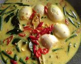 Foto langkah ke 3 dari resep Gulai Telur Tahu Kacang Panjang.