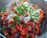 A picture of step 1 of Green chilli chicken karahi.