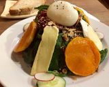 Foto del paso 11 de la receta Ensalada de espinaca, remolacha y queso de cabra (o calabaza y brie)
