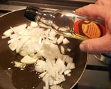 A picture of step 3 of Flavour burst Spanish Tortilla.