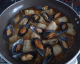 Foto del paso 5 de la receta: Zarzuela de pescado y marisco