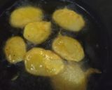 आलू पकोड़े (aloo pakode recipe in Hindi) रेसिपी चरण 6 फोटो