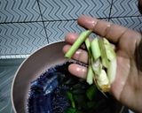 Foto langkah ke 2 dari resep Bika Ambon Bunga Telang.