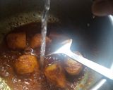 A picture of step 5 of Aloo chane ki tahiri.