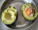 A picture of step 1 of Avocado Wheat Bread Grilled Sandwich.