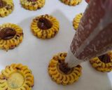 Foto langkah ke 6 dari resep Nuttela Tart.